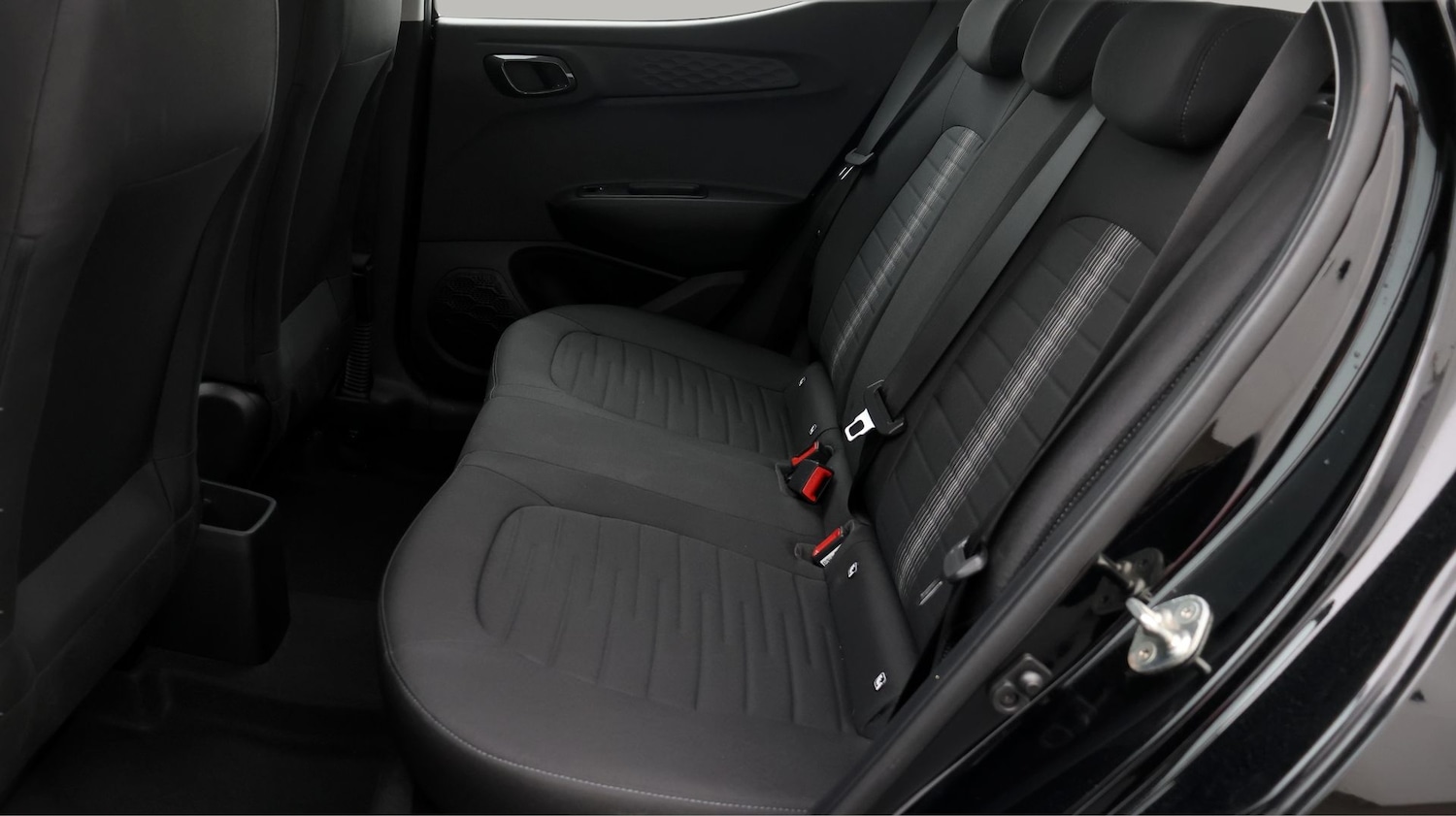 Used Hyundai i10 2022 for sale - 77181482: Photo 16