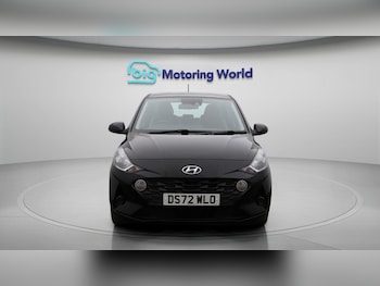 Used Hyundai i10 2022 for sale - 77181482: Photo