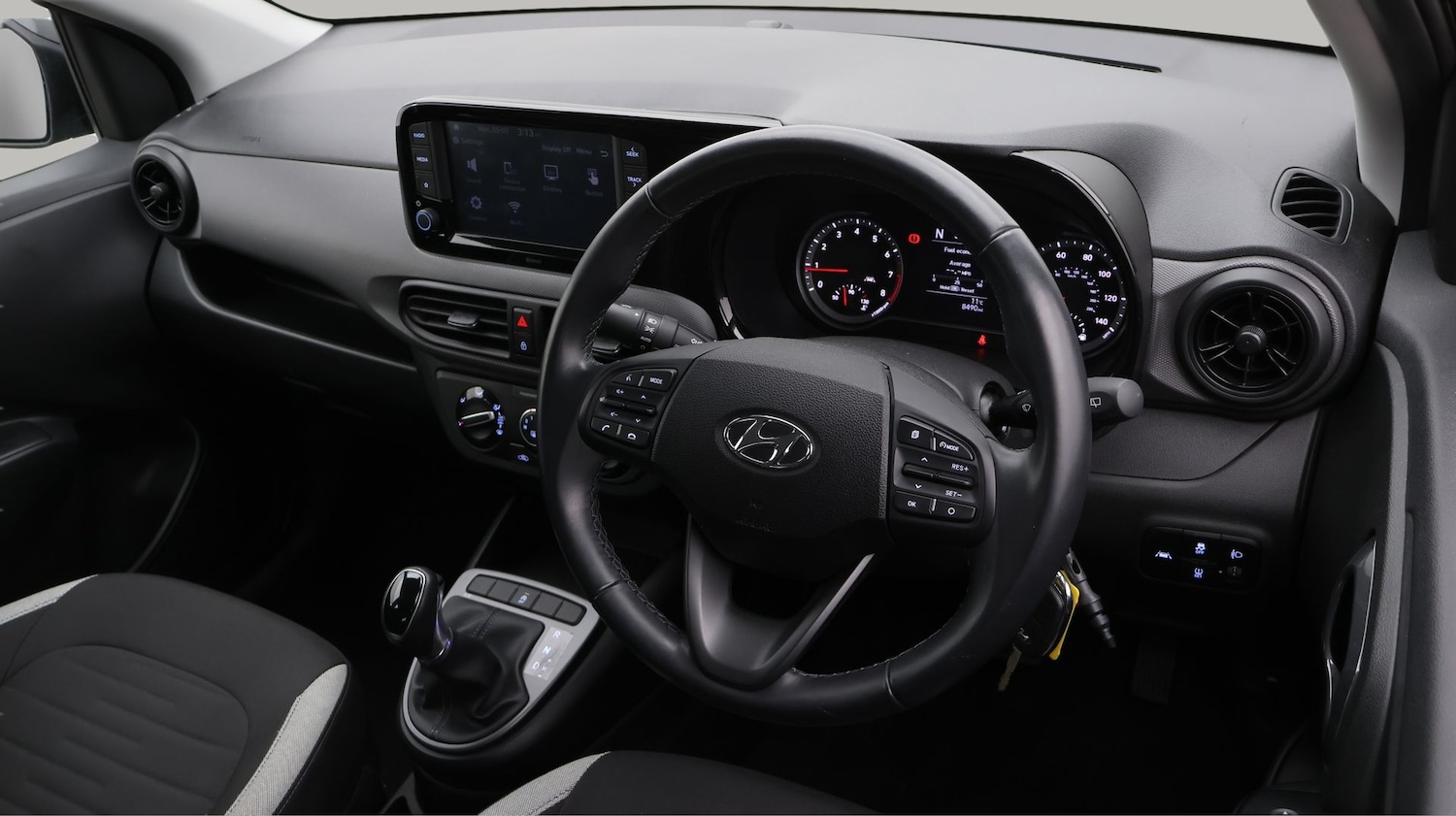 Used Hyundai i10 2022 for sale - 77181482: Photo 9