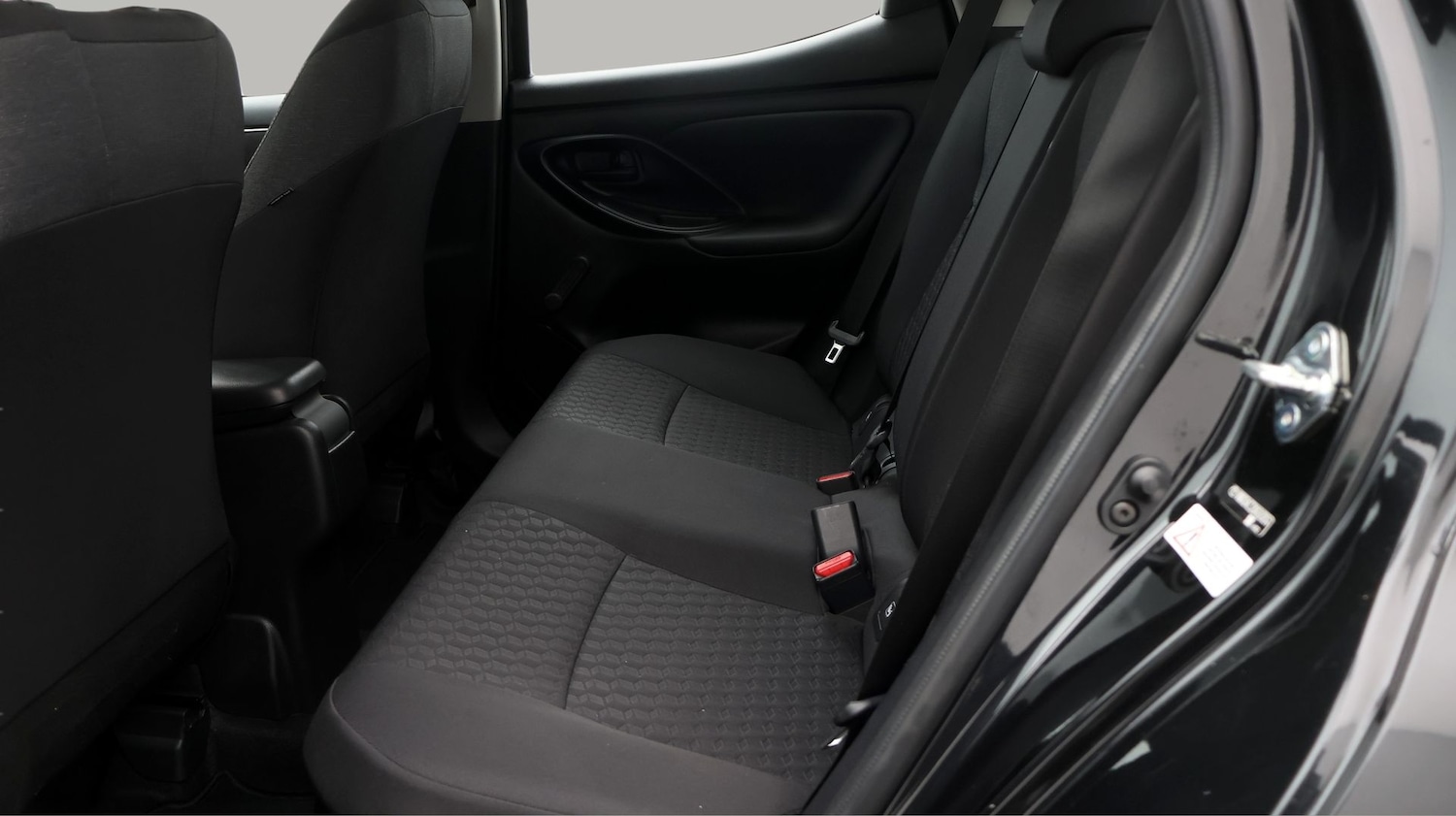 Used Toyota Yaris 2022 for sale - 77715573: Photo 16