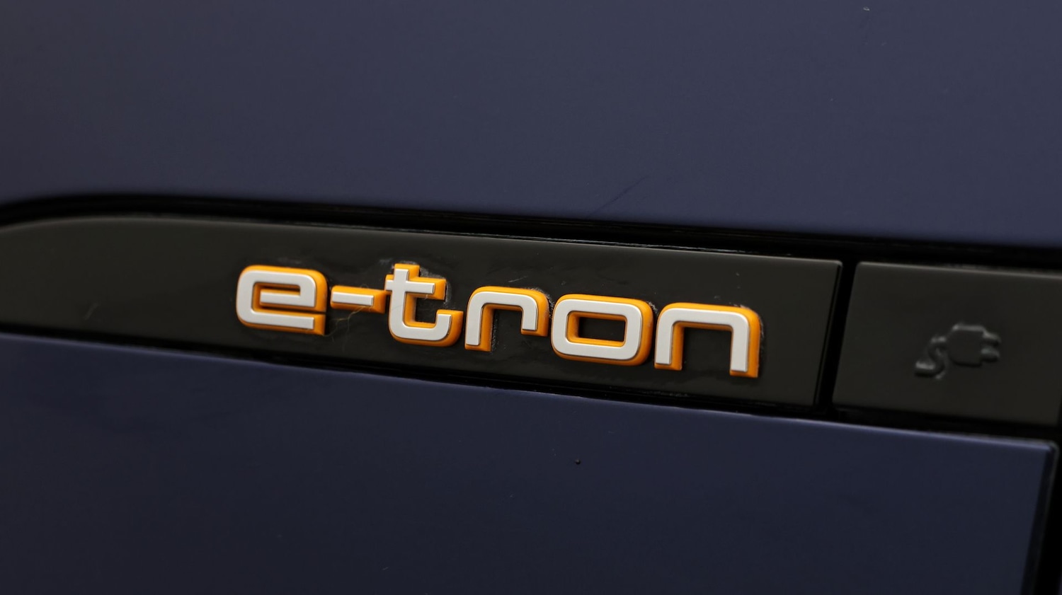 Used Audi e-tron 2023 for sale - 77872358: Photo 24