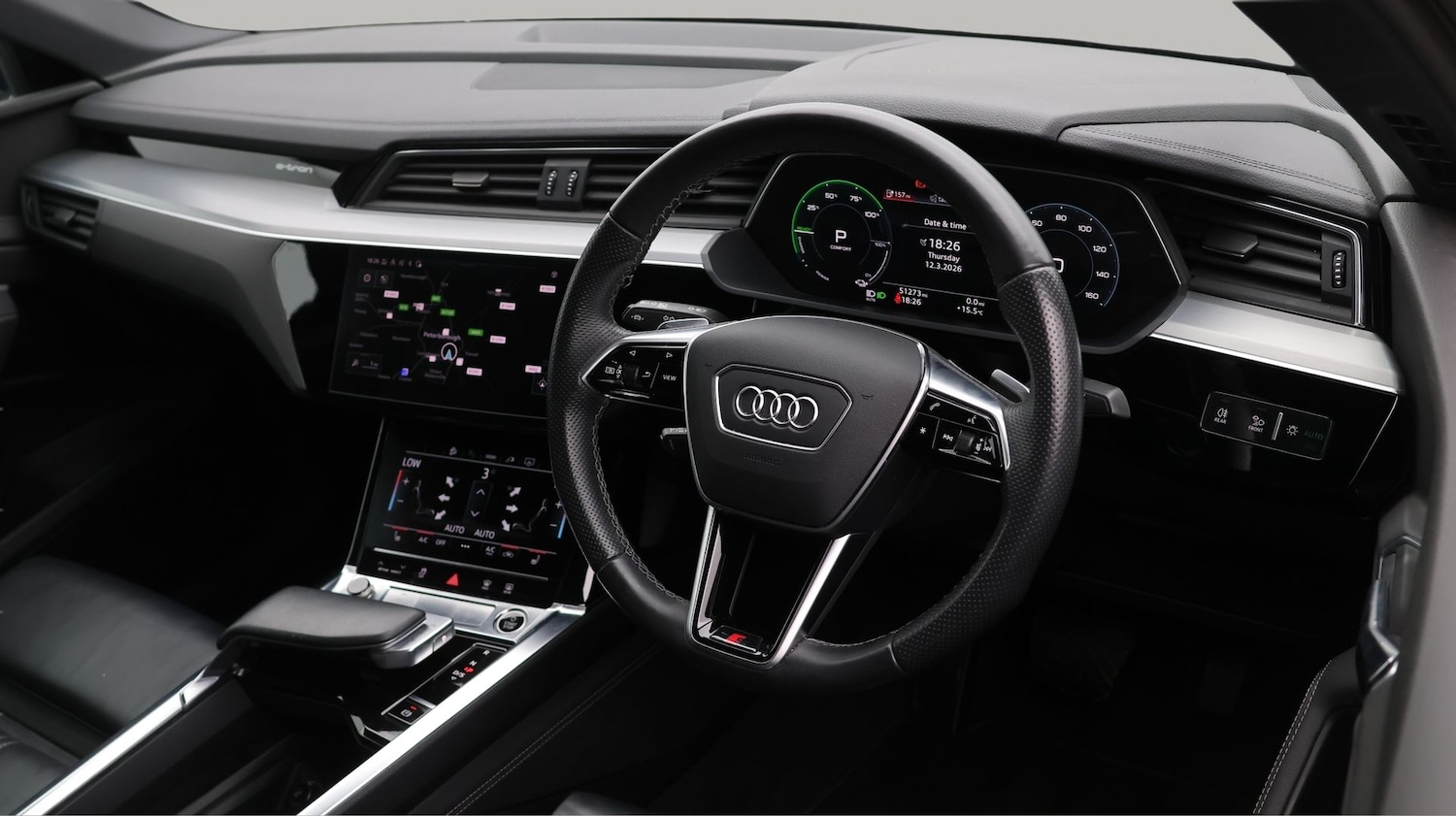 Used Audi e-tron 2023 for sale - 77872358: Photo 9