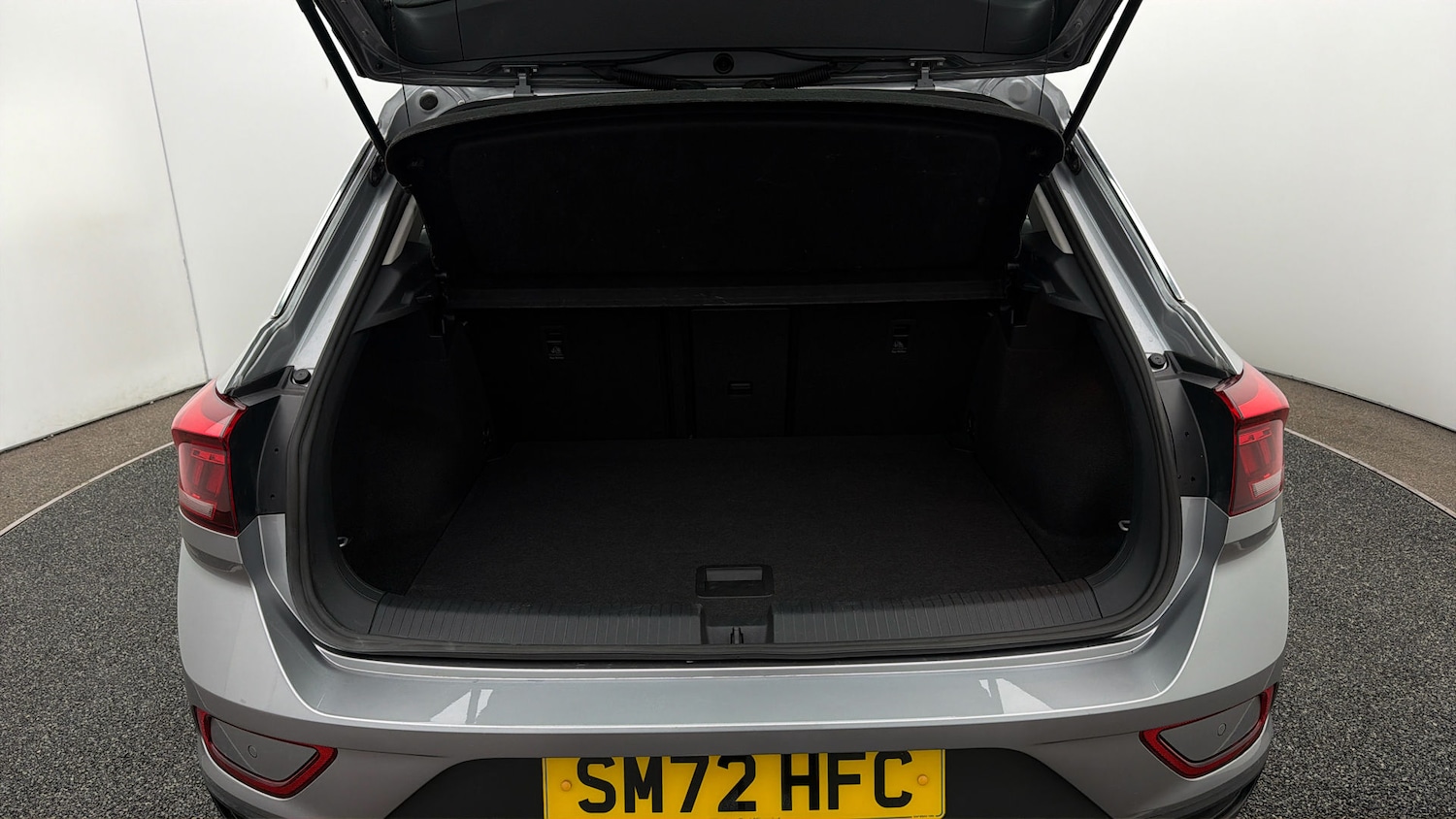 Used Volkswagen T-Roc 2023 for sale - 78179927: Photo 16