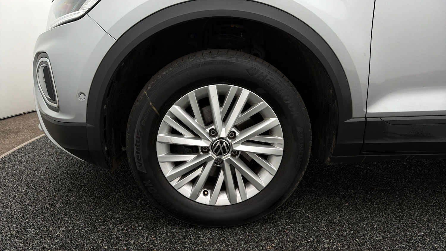 Used Volkswagen T-Roc 2023 for sale - 78179927: Photo 17