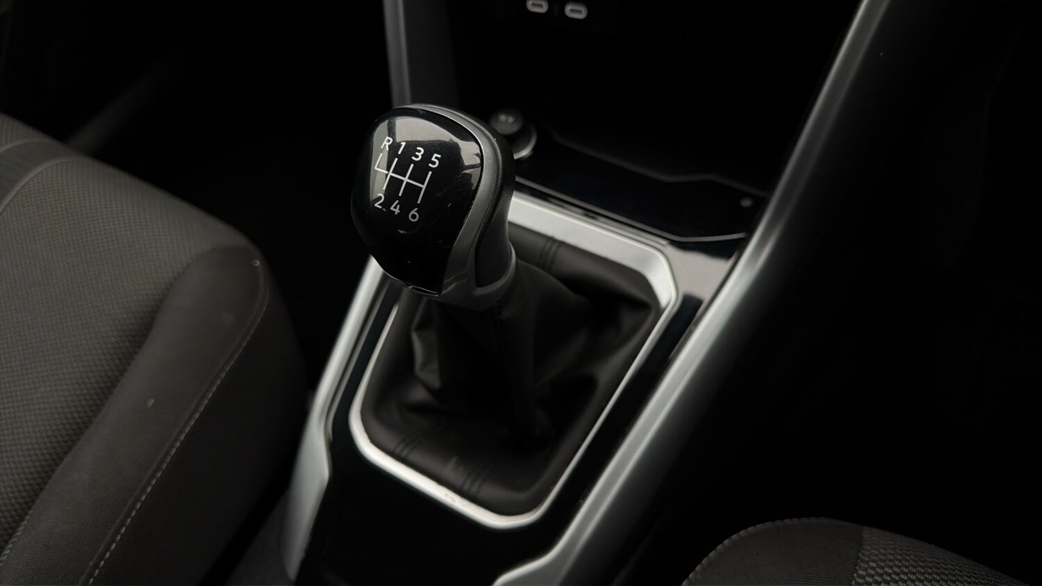 Used Volkswagen T-Roc 2023 for sale - 78179927: Photo 26