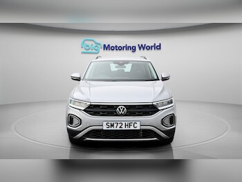 Used Volkswagen T-Roc 2023 for sale - 78179927: Photo