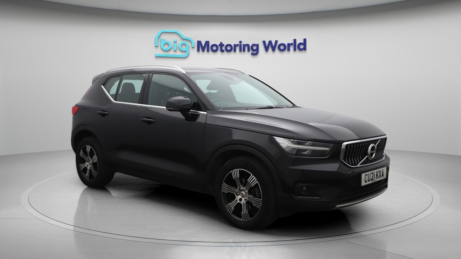 Used Volvo XC40 2021 for sale - 76059823: Photo 2