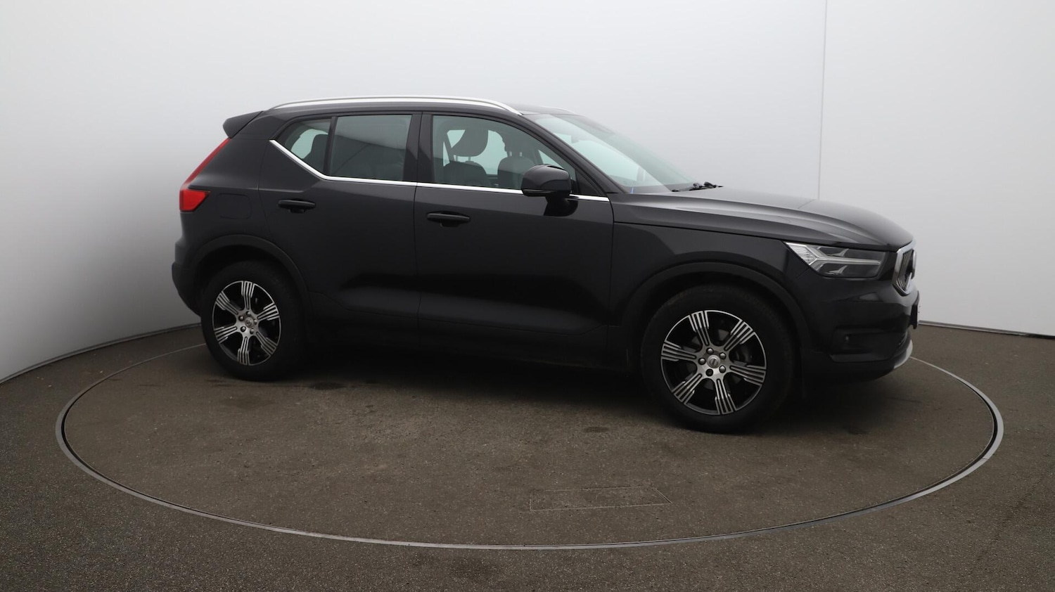 Used Volvo XC40 2021 for sale - 76059823: Photo 45