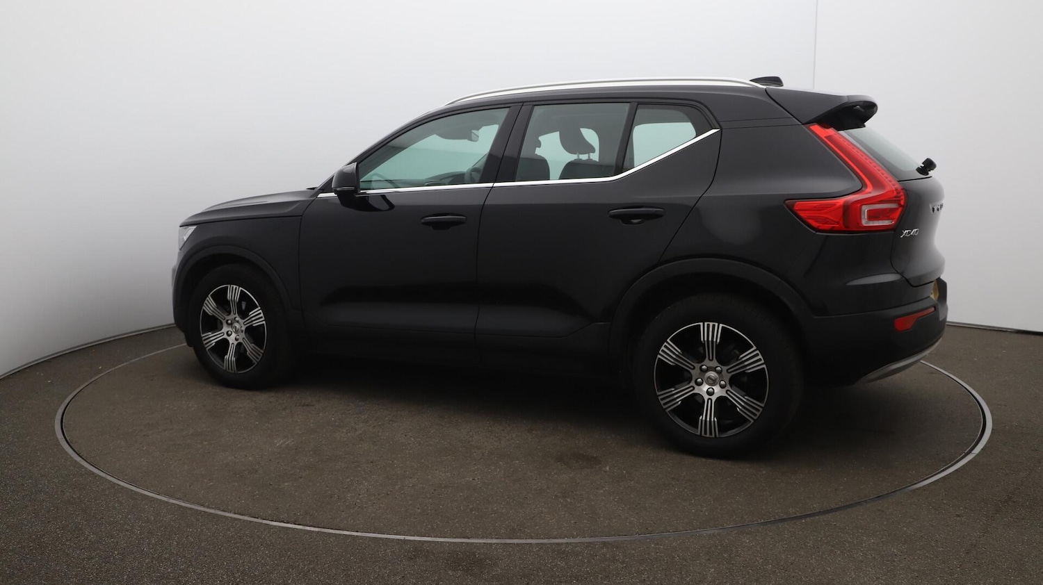 Used Volvo XC40 2021 for sale - 76059823: Photo 46