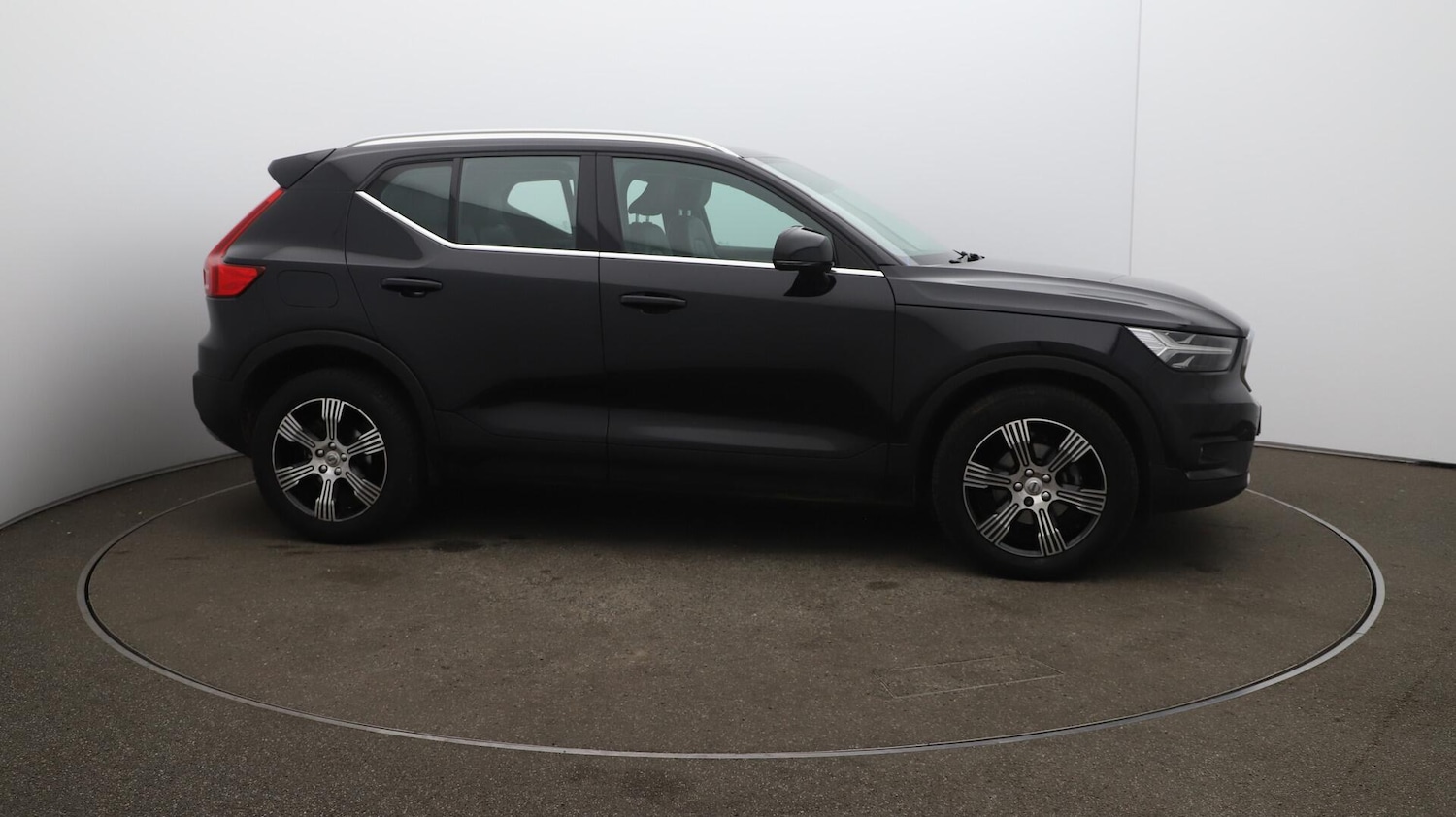 Used Volvo XC40 2021 for sale - 76059823: Photo 47