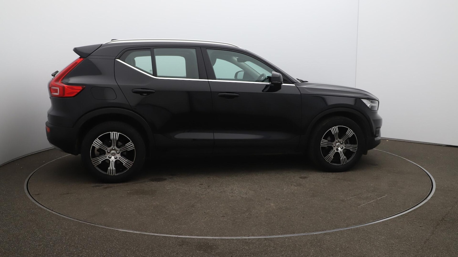 Used Volvo XC40 2021 for sale - 76059823: Photo 49