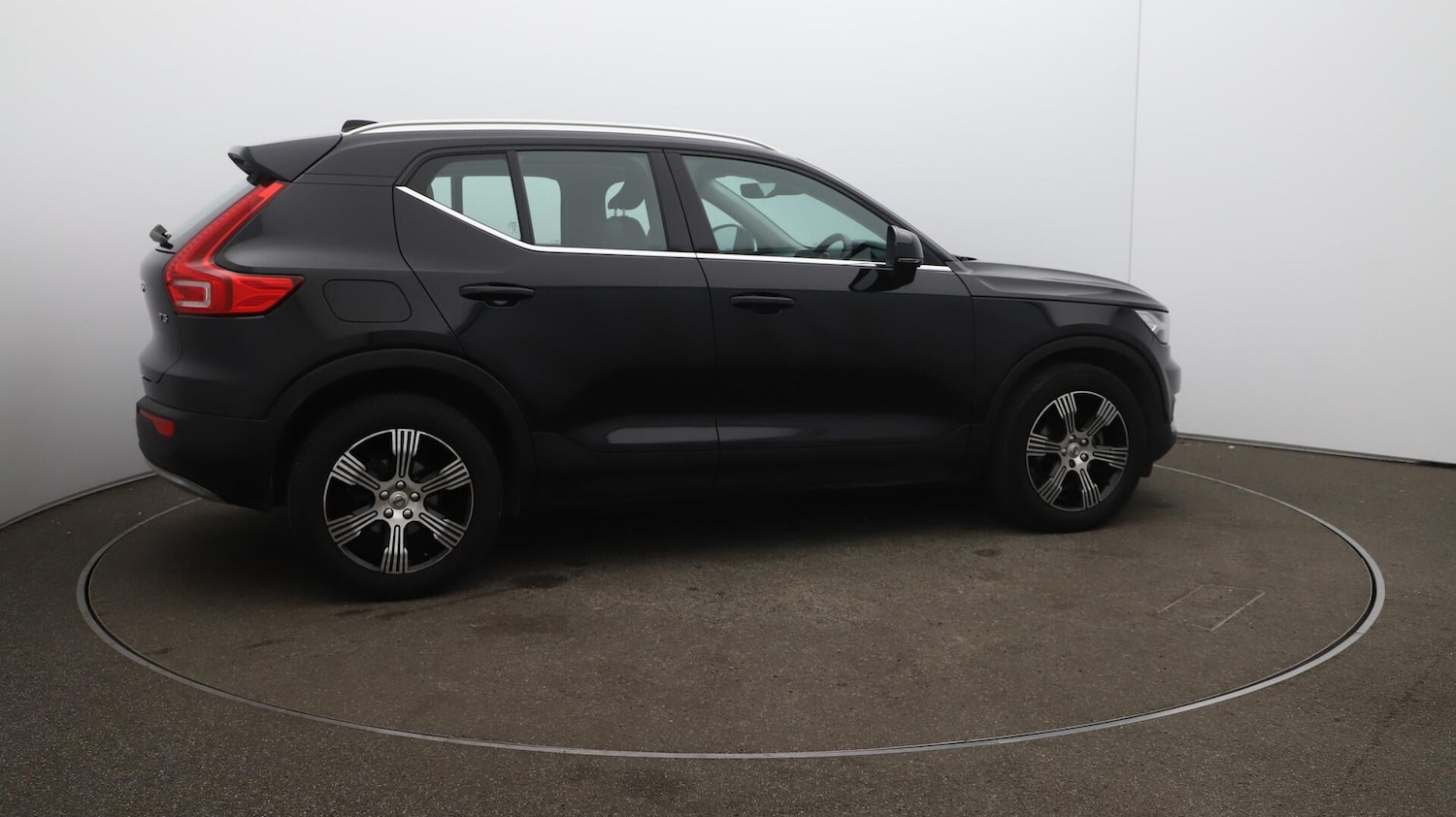 Used Volvo XC40 2021 for sale - 76059823: Photo 50