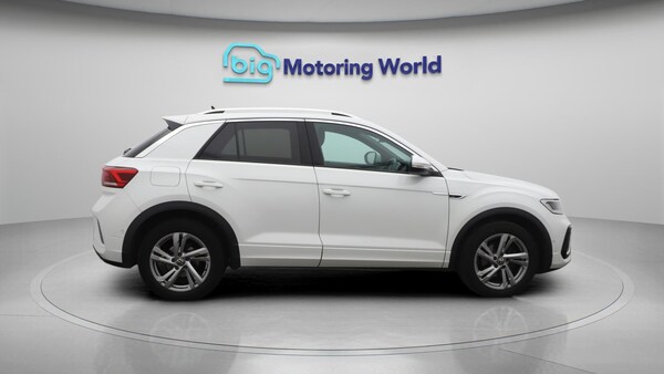 Used Volkswagen T-Roc 2022 for sale - 76109808: Photo 9