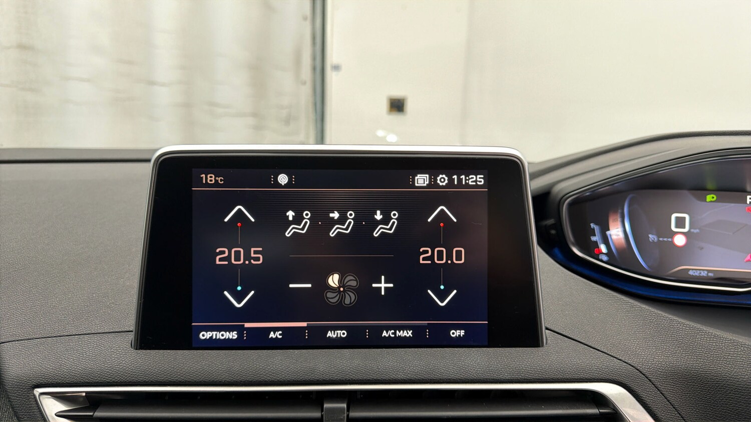 Used Peugeot 3008 2020 for sale - 77931120: Photo 11