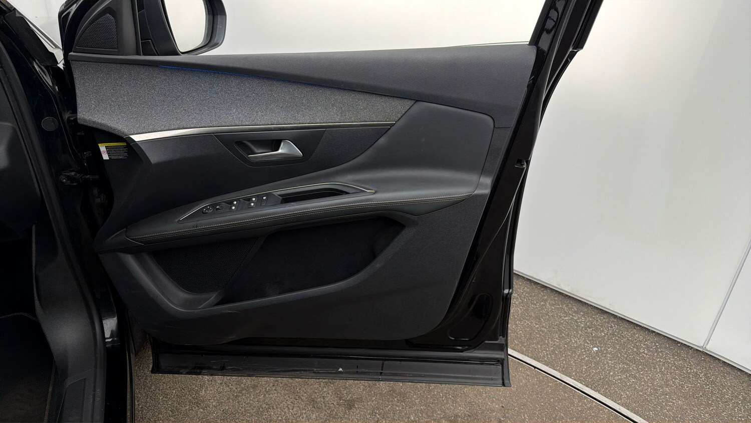 Used Peugeot 3008 2020 for sale - 77931120: Photo 14