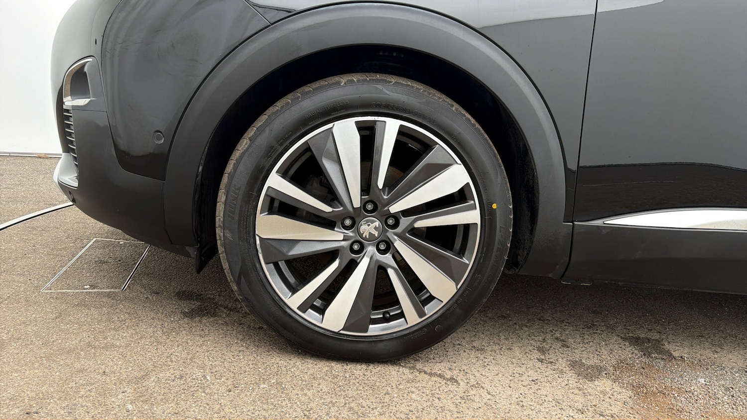 Used Peugeot 3008 2020 for sale - 77931120: Photo 17
