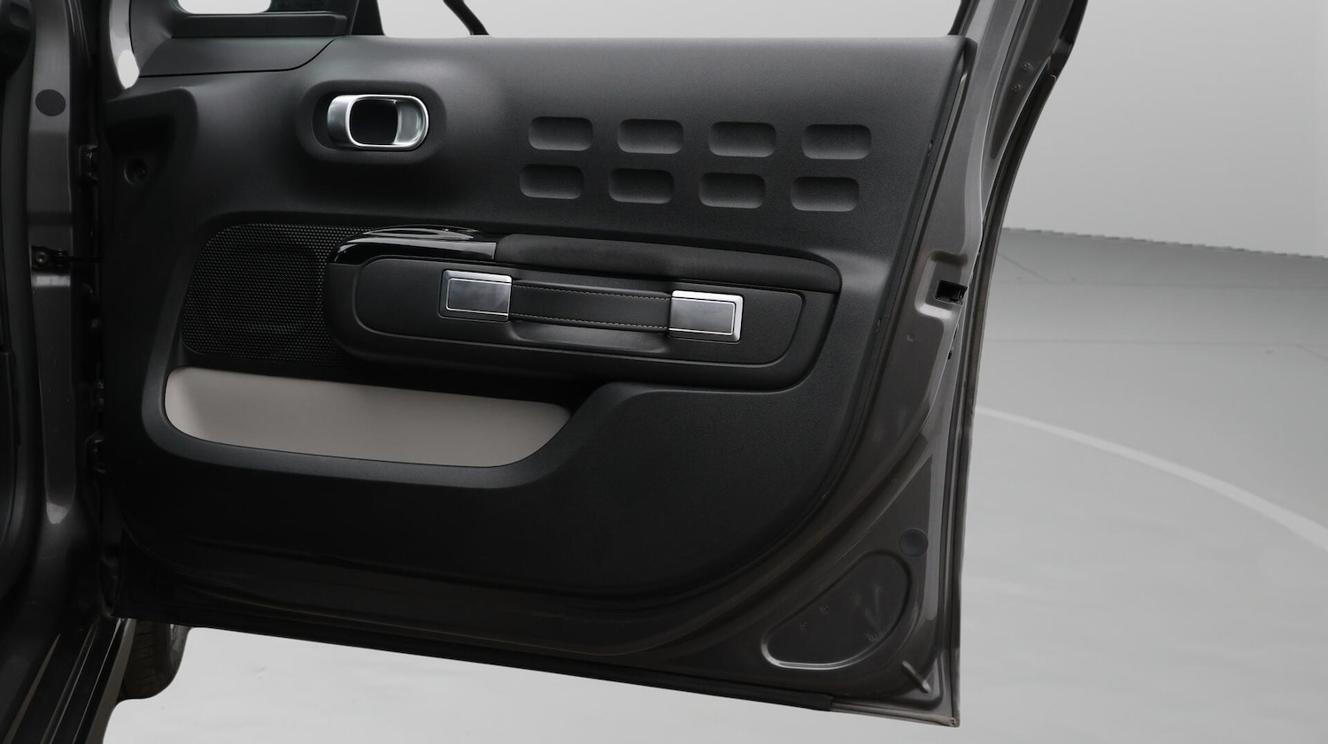 Used Citroen C3 2023 for sale - 76433231: Photo 16