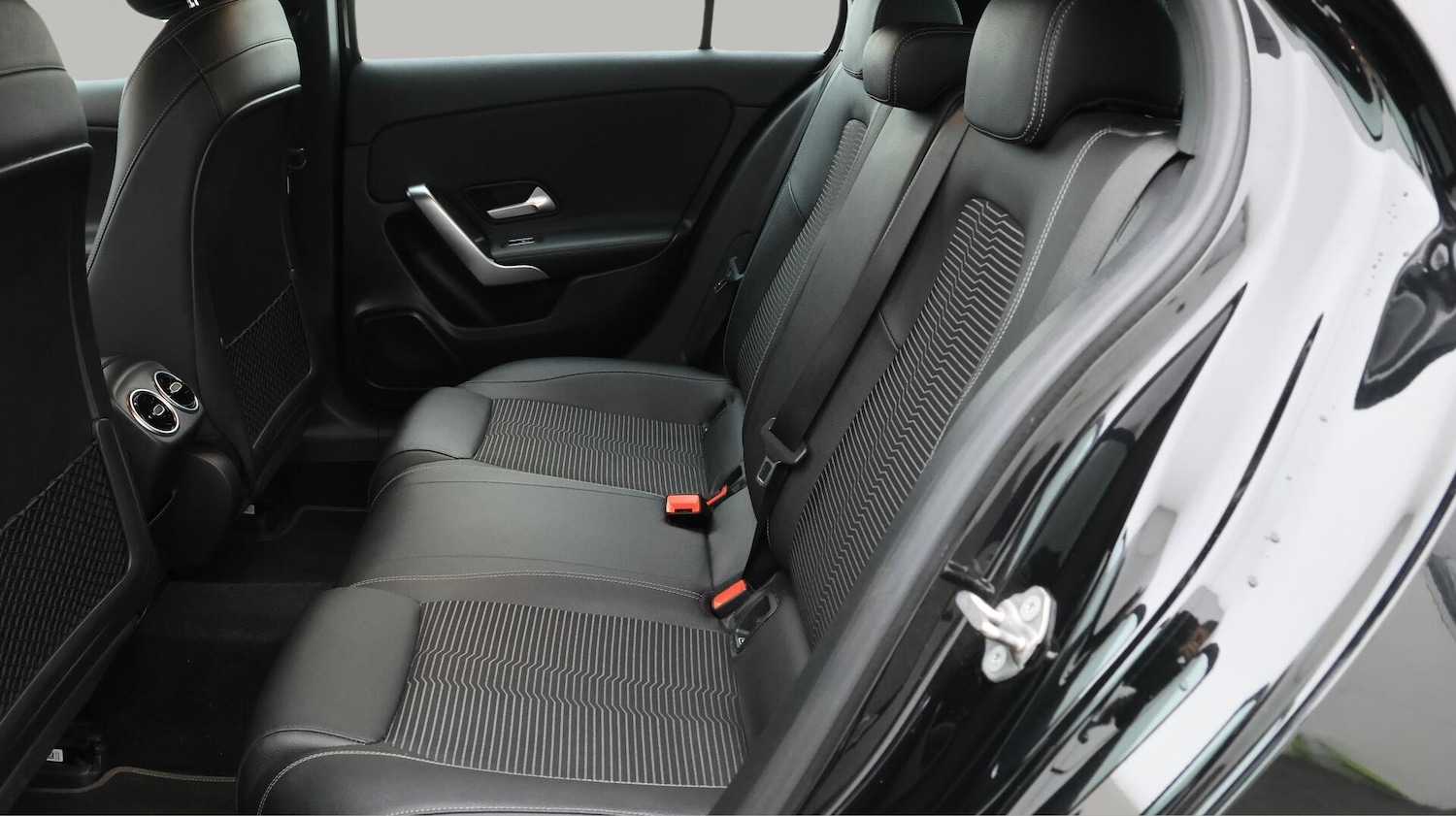 Used Mercedes-Benz A-Class 2020 for sale - 76433092: Photo 17