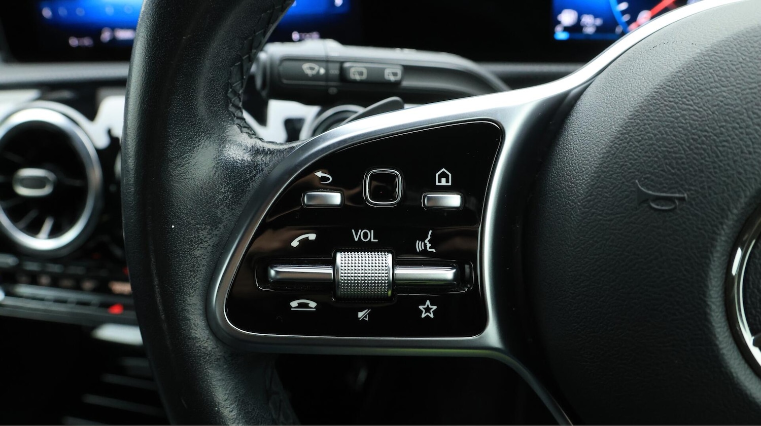 Used Mercedes-Benz A-Class 2020 for sale - 76433092: Photo 23