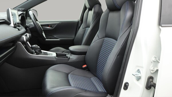 Used Toyota RAV4 2020 for sale - 76059675: Photo 15
