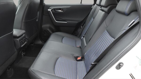 Used Toyota RAV4 2020 for sale - 76059675: Photo 17