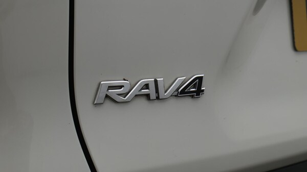 Used Toyota RAV4 2020 for sale - 76059675: Photo 22