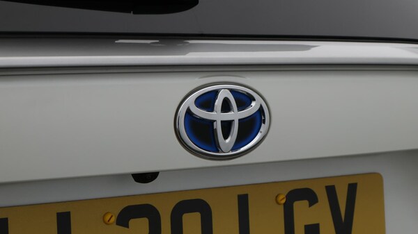 Used Toyota RAV4 2020 for sale - 76059675: Photo 23