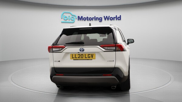 Used Toyota RAV4 2020 for sale - 76059675: Photo 7