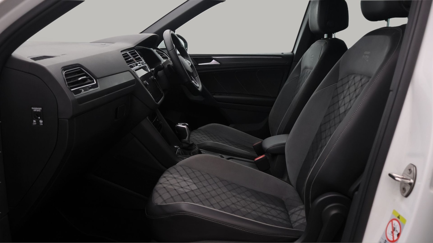 Used Volkswagen Tiguan 2020 for sale - 77746126: Photo 14