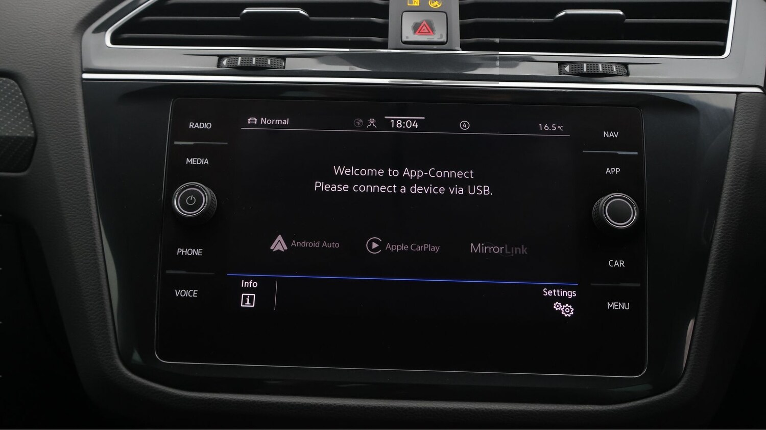 Used Volkswagen Tiguan 2020 for sale - 77746126: Photo 25