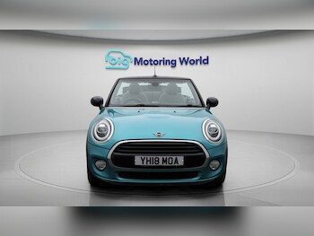 Used MINI Convertible 2018 for sale - 77181554: Photo