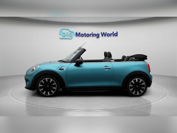 Used MINI Convertible 2018 for sale - 77181554: Photo