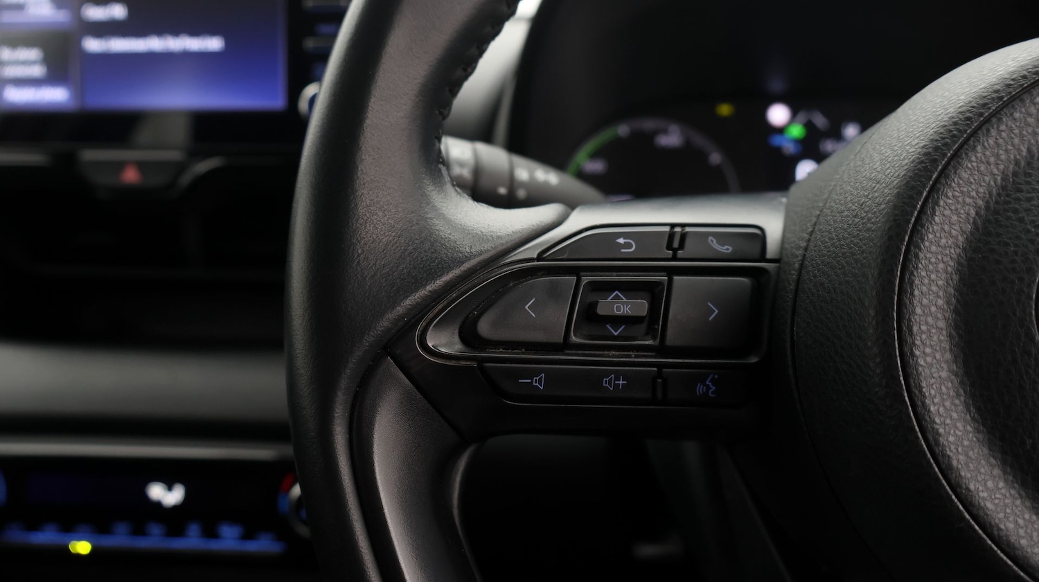 Used Toyota Yaris 2022 for sale - 77431234: Photo 24