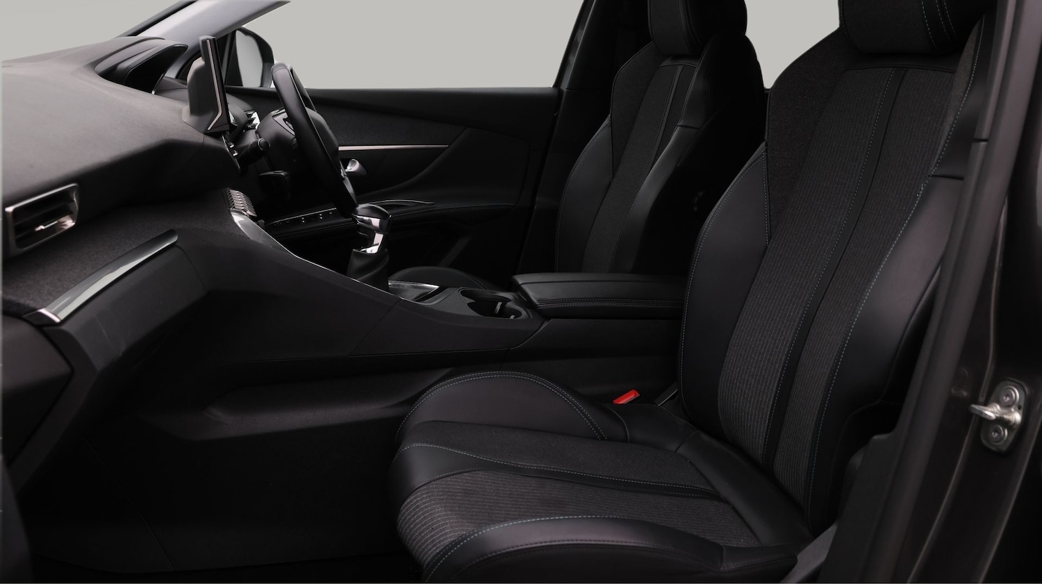 Used Peugeot 5008 2022 for sale - 77381103: Photo 14