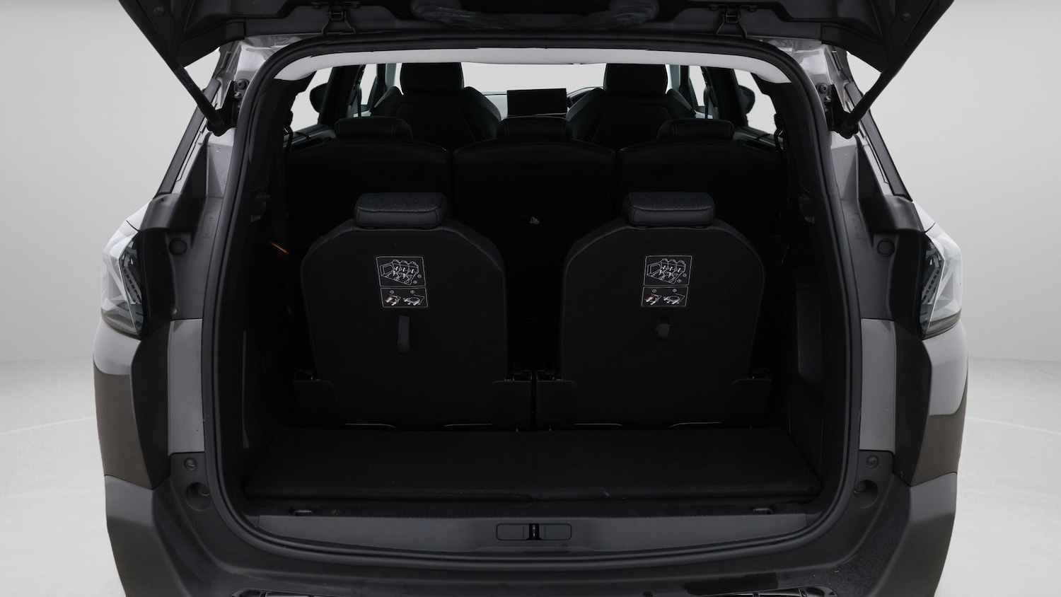 Used Peugeot 5008 2022 for sale - 77381103: Photo 21