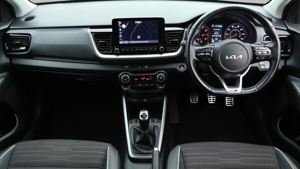 Used Kia Stonic 2022 for sale - 75657589: Photo 14