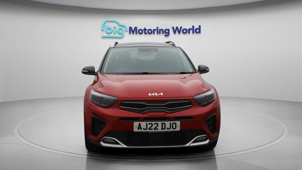 Used Kia Stonic 2022 for sale - 75657589: Photo 3