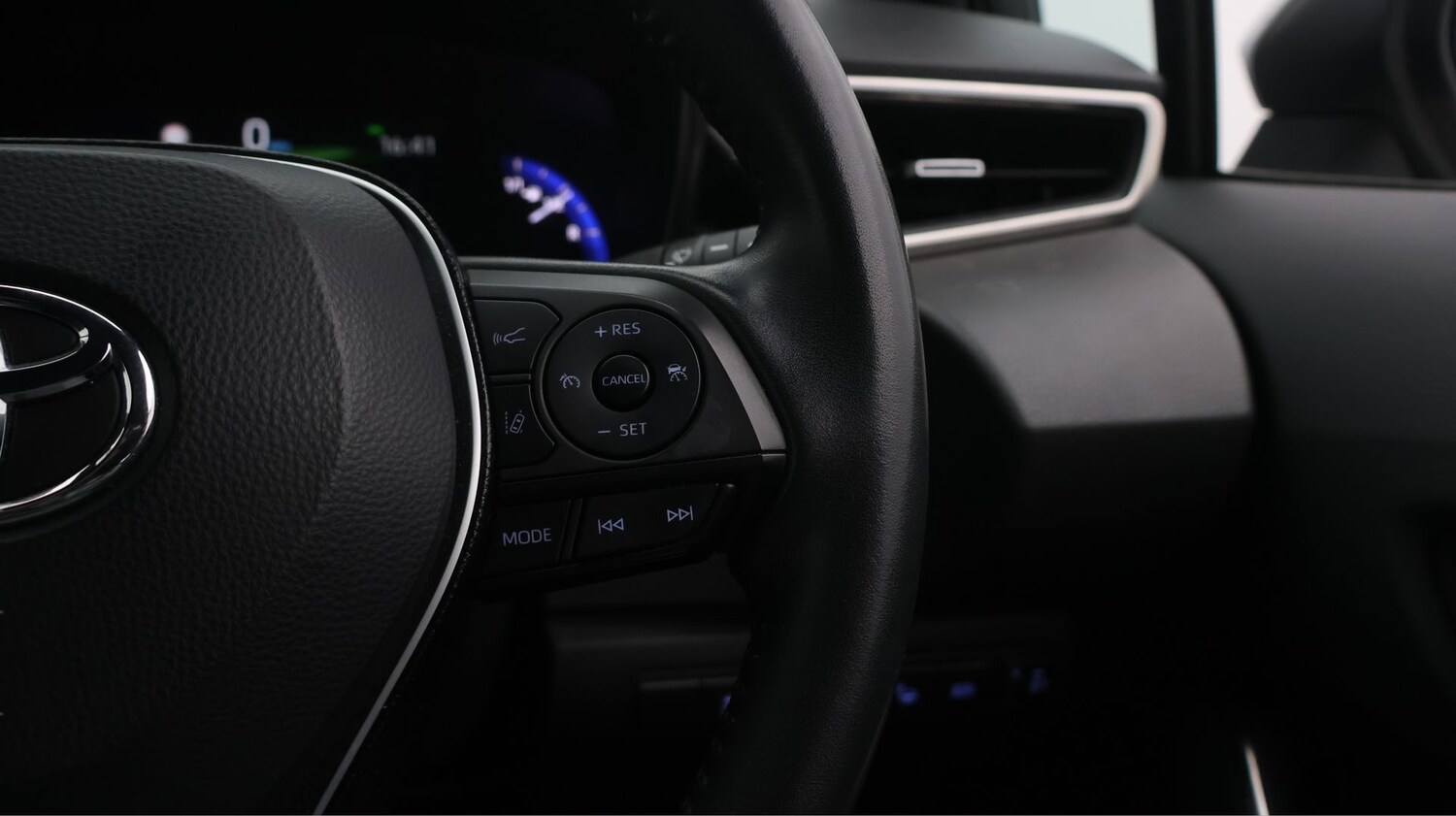 Used Toyota Corolla 2021 for sale - 77541781: Photo 25