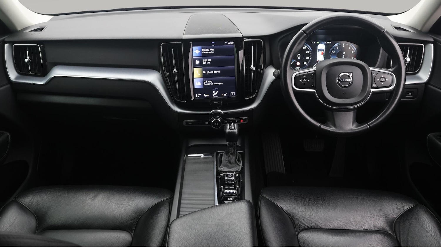Used Volvo XC60 2018 for sale - 76381312: Photo 13