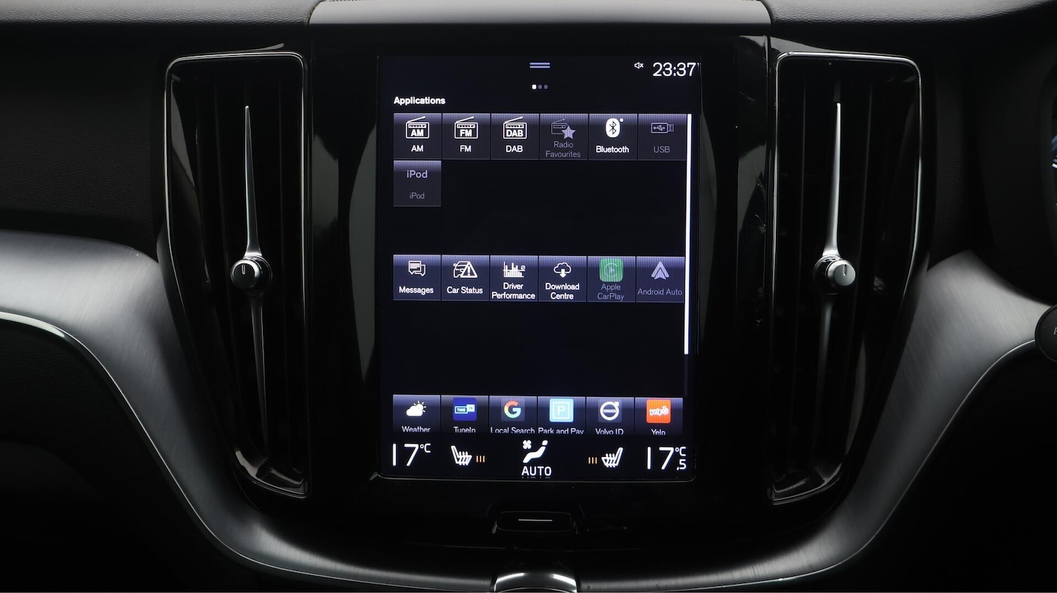 Used Volvo XC60 2018 for sale - 76381312: Photo 25
