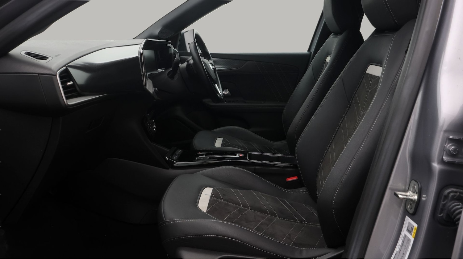 Used Vauxhall Mokka 2023 for sale - 77650979: Photo 14