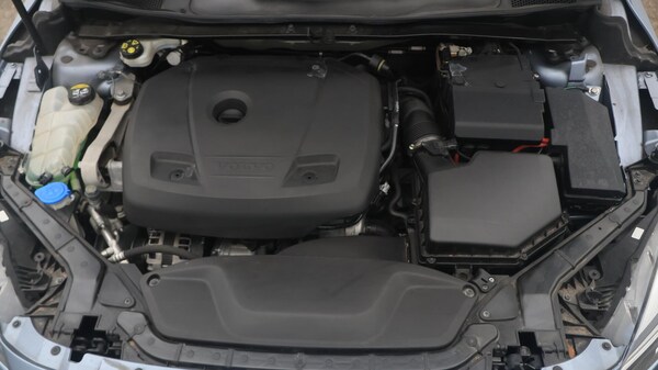 Used Volvo V40 2019 for sale - 76227310: Photo 20