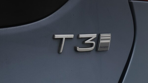 Used Volvo V40 2019 for sale - 76227310: Photo 23