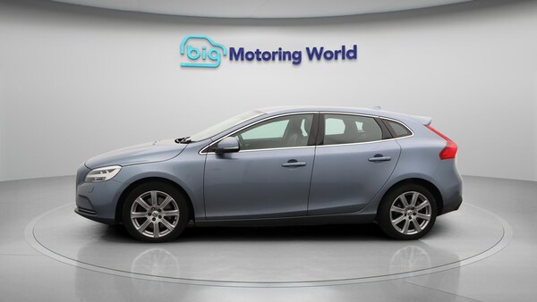 Used Volvo V40 2019 for sale - 76227310: Photo 5