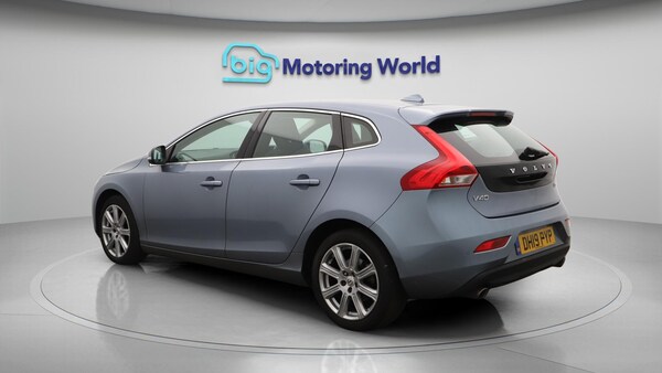 Used Volvo V40 2019 for sale - 76227310: Photo 6