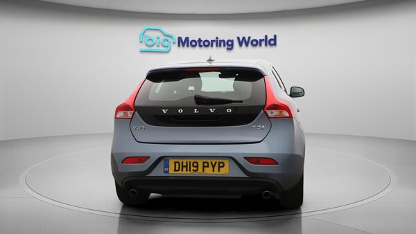 Used Volvo V40 2019 for sale - 76227310: Photo 7