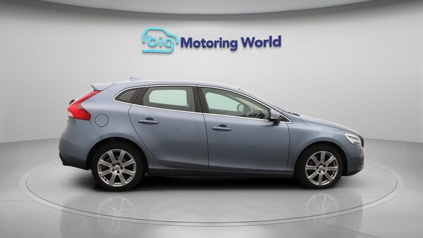 Used Volvo V40 2019 for sale - 76227310: Photo 9