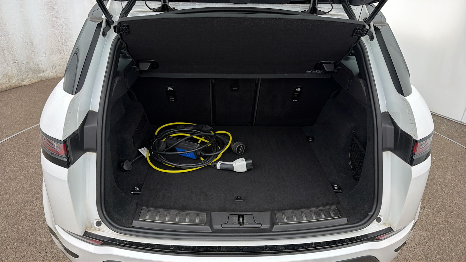 Used Land Rover Range Rover Evoque 2023 for sale - 77984994: Photo 16