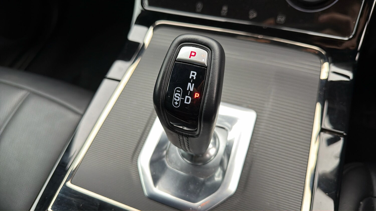 Used Land Rover Range Rover Evoque 2023 for sale - 77984994: Photo 25