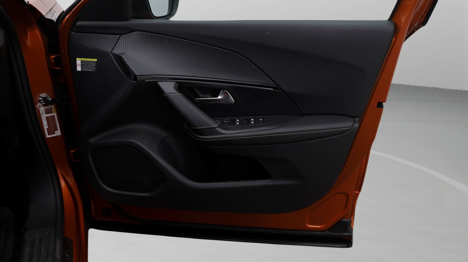 Used Peugeot 2008 2023 for sale - 77378312: Photo 15